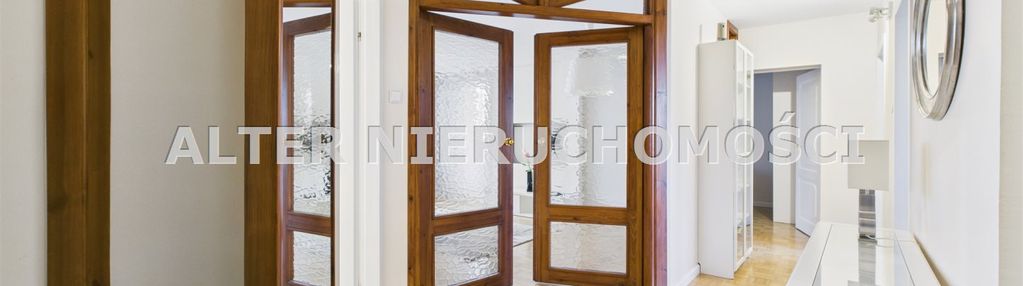 Zamieszkaj stylowo na leśnej dolinie