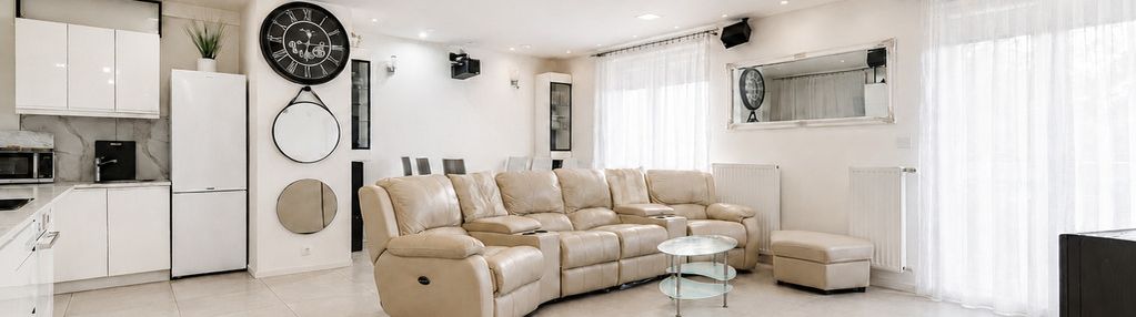 Taras i duży balkon z widokiem na las/ 3 komórki