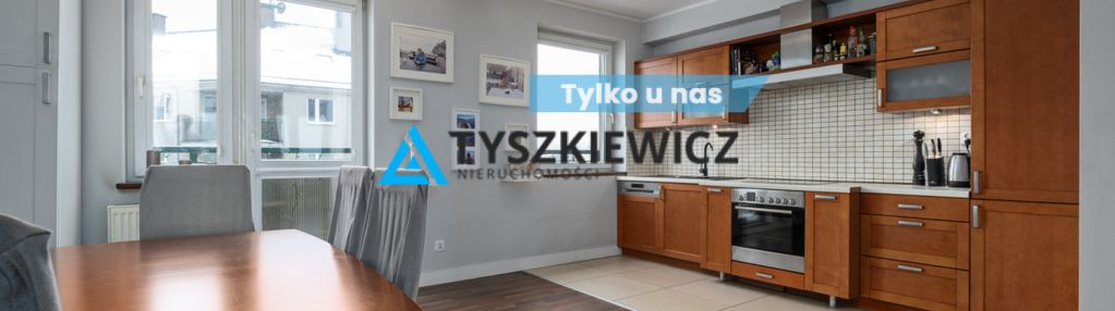 Ustawne dwa poziomy wśród zieleni