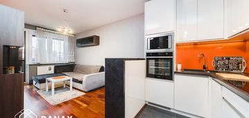 Prądnik, komfortowe 2 pokoje, miejsce parkingowe