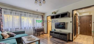 Dwustronne dwa pokoje z balkonem