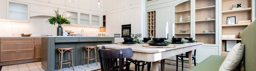 4 pokoje + 2 łazienki + 2 balkony | stare miasto