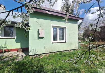 Niewielki domek w hurku, możliwość rozbudowy