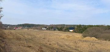 Płaska działka z dobrym dojazdem do trójmiasta !