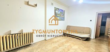 Mieszkanie 3-pokojowe na drugim piętrze