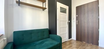 Jasna kawalerka blisko centrum katowic