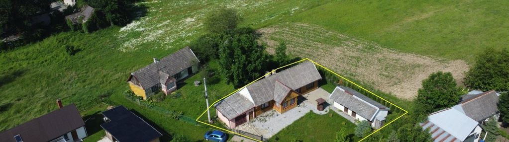 Drewniany dom z duszą w borzęcinie