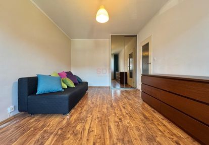 Kawalerka na spokojnym osiedlu | gaj