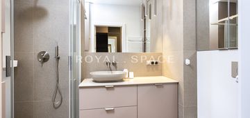 Eleganckie mieszkanie z 2 miejscami parkingowymi