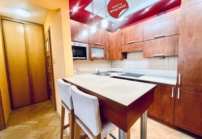 Bronowice ul. bronowicka, 2-pok. sprzedam szybko.