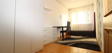 Pełen rozkład | balkon | różanka