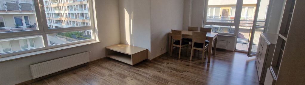 Piaseczno 55m 2009 garaż  komórka meble warto !
