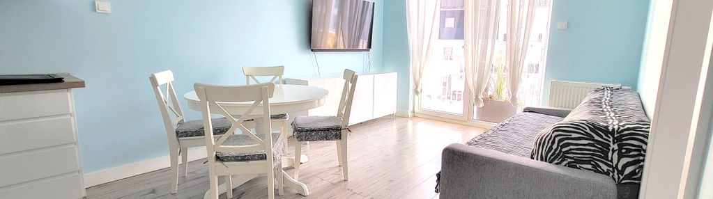 2 pokoje z miejscem w hali i piwnicą