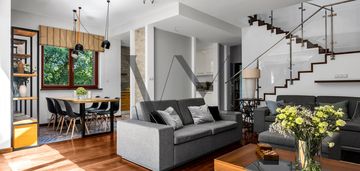 Wyjątkowy dom na sprzedaż w sercu józefosławia