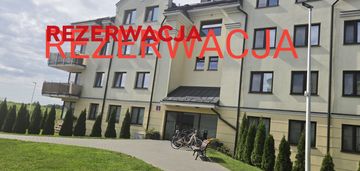 Nowoczesne dwupoziomowe mieszkanie-sejny