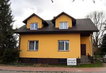 Dom z gospodarstwem
