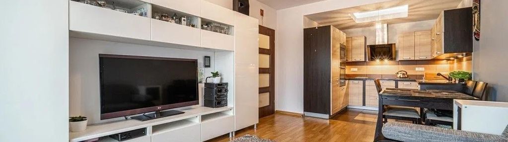 2pok. na osiedlu klasyków + loggia 10m2