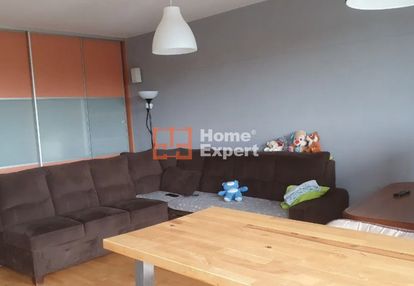 Mieszkanie 51m2 , 2 pokoje, z komórką i garażem