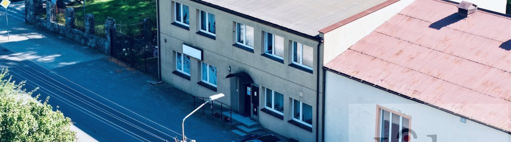 Na sprzedaż: dom z lokalami usługowymi