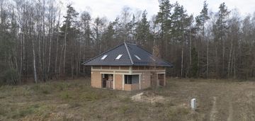 Cewice dom wolnostojacy działka 2142 m2