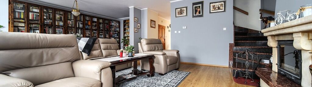 Dom w głogowie z murowanym garażem