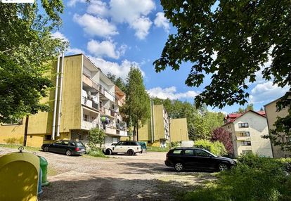 Słoneczna kawalerka w z widokiem na las!