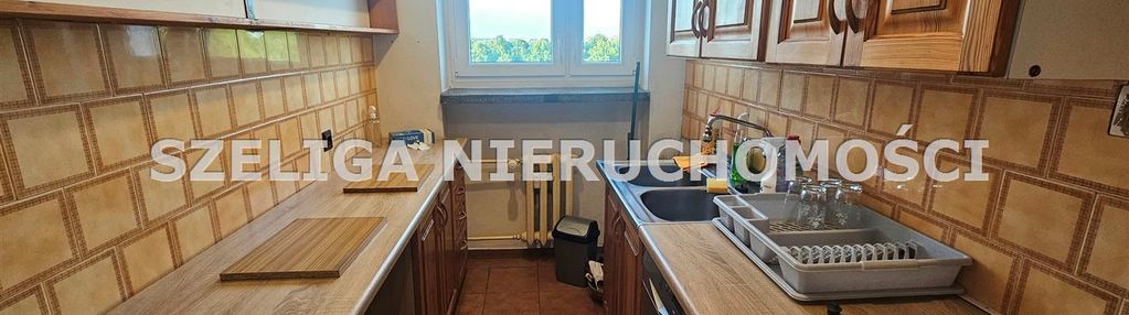 Okol. i urzędu skarbowego, c.o. miejskie, balkon