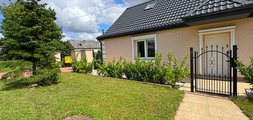 2 domy w 1 cenie! fotowoltaika, garaż 64 m²