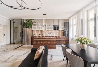 Apartament w kamienicy | wrzeszcz