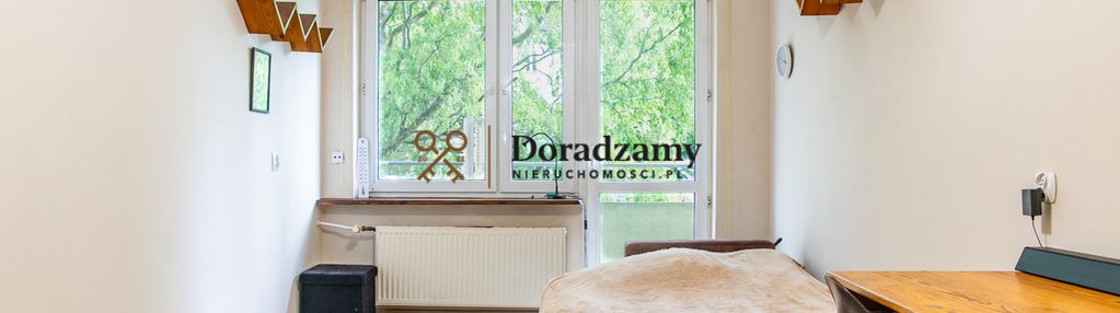 Kawalerka z oddzielną kuchnią - niskie piętro