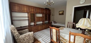 BEZPOŚREDNIO 2 pokoje, oddzielna kuchnia, balkon