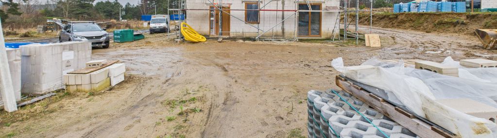 Nowoczesny dom w koleczkowie • osiedle zamknięte