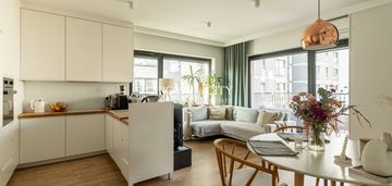 Jasny przestronny apartment splace żoliborz.