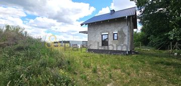 Działka z budynkiem gosp. + projekt budowlany