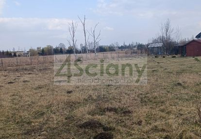 Urocza działka w zacisznym miejscu.