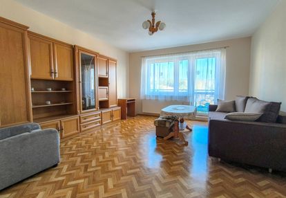 Spokój, widok i wygoda – 37 m² w zadbanym bloku