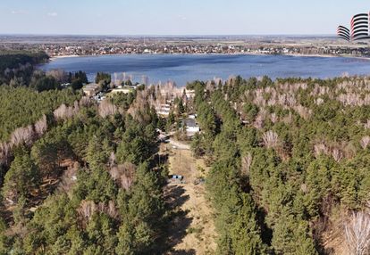 Firlej / nad jeziorem / turystyka / 2,2ha / media