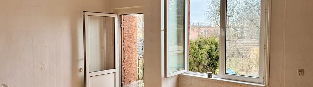 Dom na piaskowej górze