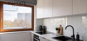 Metro | park | 2 miejsca parkingowe