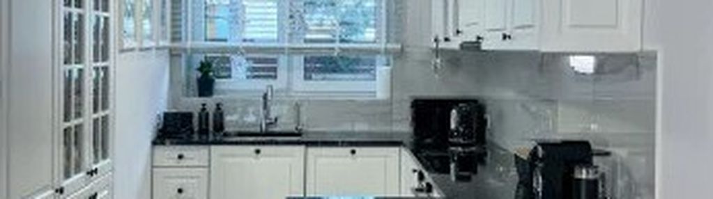 Dwupoziomowe mieszkanie na wawrze