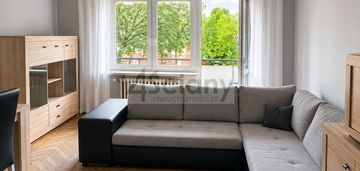 47m, ciche, dwustronne, cegła, balkon!