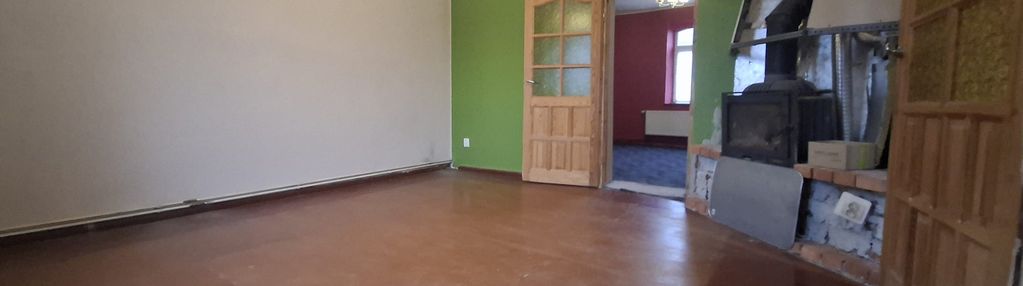 Pół domu na sprzedaż!