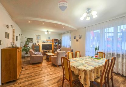 Dwupoziomowe 122 m² | 4 pokoje | retkinia + garaż