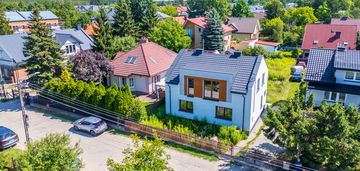 Dom 151 m² dwulokalowy w kobyłce do wykończenia.