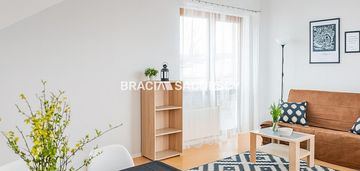 Mieszkanie 51 m2, wola justowska 2 balkony, 2 pok