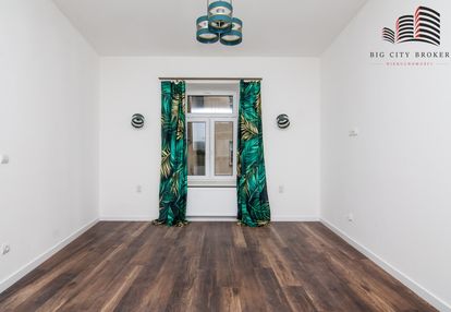 Stylowy apartament w kamienicy przy zamku