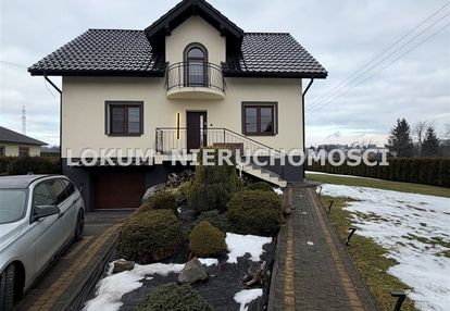 Komfortowy dom jednorodzinny z garażem