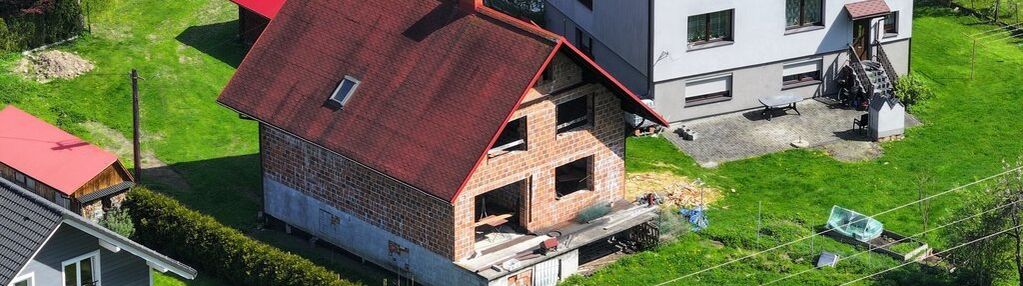 Dom w stanie surowym