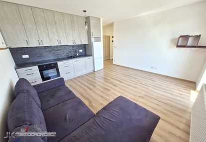 Boguchwała/reja/2 pokoje/balkon/miejsce postojowe