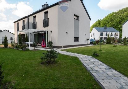Dom bliźniak 125m², ogród 540m2